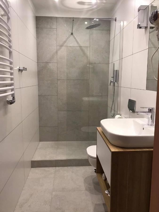 Hubertus Aparthotel & Restaurant & Horse Club Starogard Gdański المظهر الخارجي الصورة