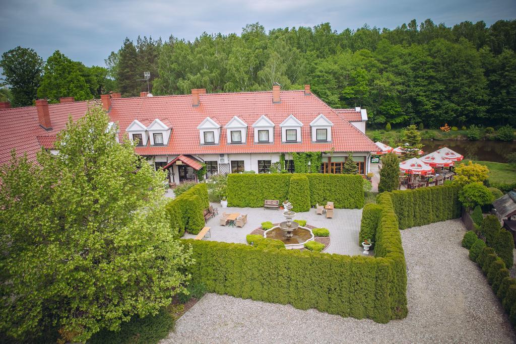 Hubertus Aparthotel & Restaurant & Horse Club Starogard Gdański الغرفة الصورة