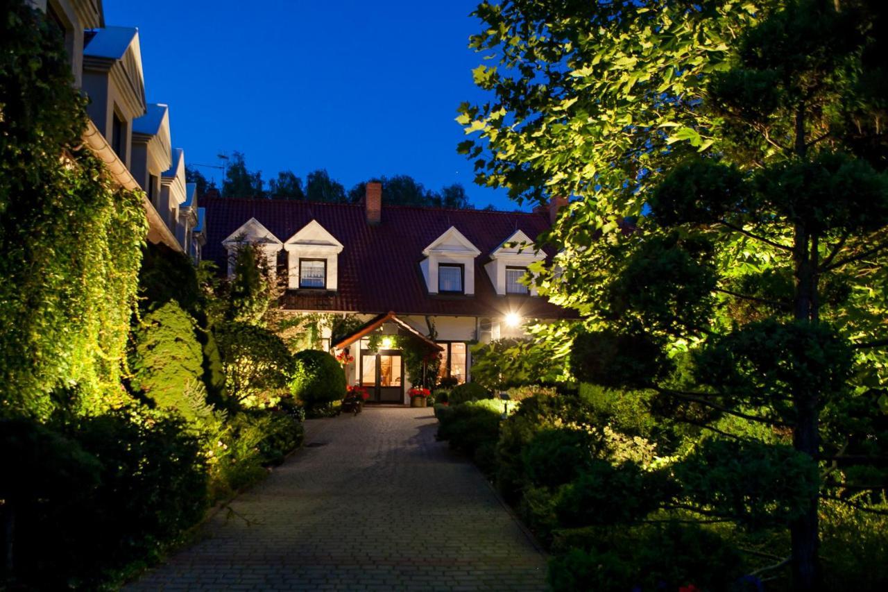 Hubertus Aparthotel & Restaurant & Horse Club Starogard Gdański المظهر الخارجي الصورة